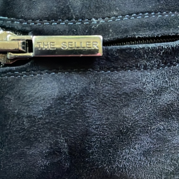 Vero Cuoio “The Seller” suede booties - Picture 4 of 7